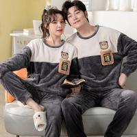 Conjunto de pijama de felpa de franela cálida para hombre y mujer, ropa de dormir de manga larga con cuello redondo, dibujos animados dulces, 32 estilos, Invierno - details 17