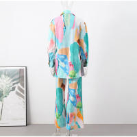 Conjunto de camisa y pantalones con estampado informal para mujer, Top holgado con cuello vuelto y botella única - details 2