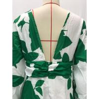 Vestidos verdes de verano 2025 con cinturón, elegantes, para ir al trabajo, de manga larga, para interiores de empresa grande, con cuello en V - details 1