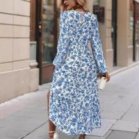 Nuevo vestido estampado con borde con volantes y manga larga con cuello redondo para mujer - details 4