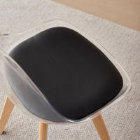 Juego de 4 sillas de comedor modernas y transparentes con patas de madera de haya tapizadas en cuero para sala de estar, cocina, oficina, salón, color negro - details 2