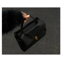 Bolso de Tote de Cuero Sintético Negro Gran Capacidad, Elegante Bolso de Negocios con Opción de Cruz, Cierre con Cerradura, Detalles Remachados, Forro de Poliéster, Perfecto para Trabajo o Uso Diario, Versátil Carryall - details 5