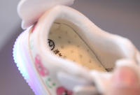 Zapatos Para Niños Y Niñas Con LED Brillo Suave Antideslizantes Suela De Goma Cuero PU Zapatos Casuales Transpirables Para Otoño - details 11