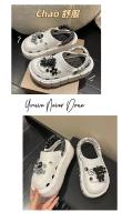 Zuecos de moda con dijes, recién llegados, suela gruesa, pantuflas de exterior para mujer, sandalias de playa de verano de alta calidad para niñas - details 8