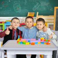 Mesa de Niños Ajustable en Altura Juego de Sillas de 4 Ideal para Jardín de Infantes y Habitación - details 36