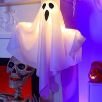 Fantasma de Halloween con cadena de luces, decoraciones de fiesta de Halloween feliz para el hogar, regalos colgantes para niños y adultos, linterna fantasma, 2024 - details 3
