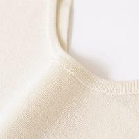 PB&ZA2025 espalda abierta con abertura, top corto ajustado sin mangas de punto con cuello redondo, ropa de verano nueva para mujer. - details 4