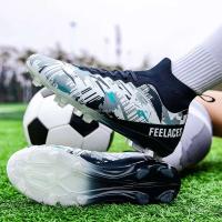 Venta al por mayor de zapatos de fútbol para hombres, botas de entrenamiento con tacos de fútbol para interiores y exteriores de gran tamaño con plantilla de goma y malla para niños - details 5