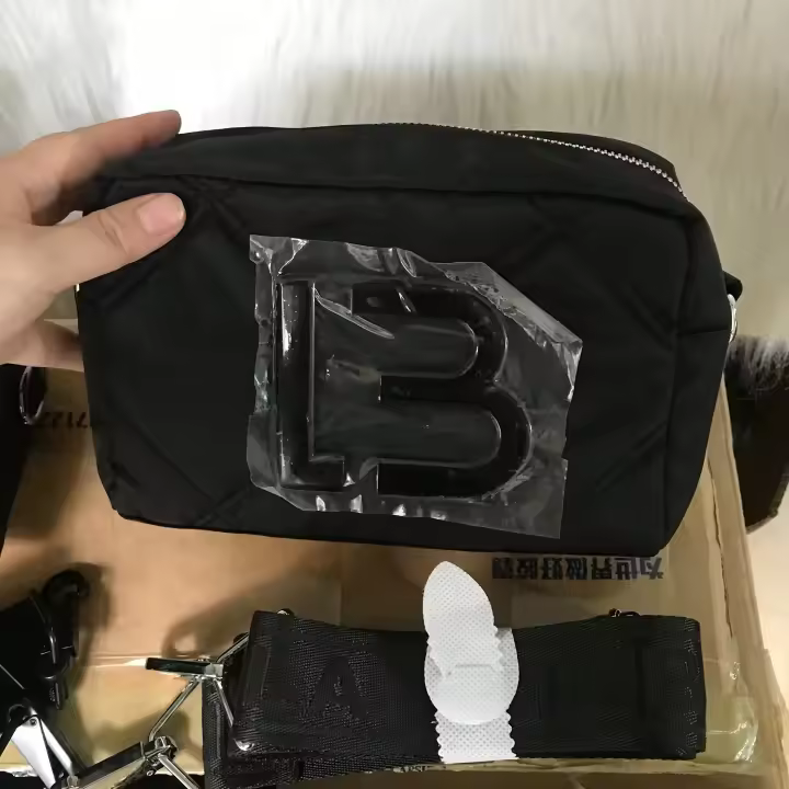 Bolso cuadrado pequeño negro español, bolso cruzado bordado para mujer, bolso de hombro ligero de moda, bolso pequeño - 1