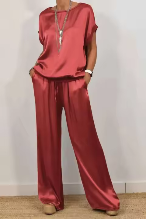 Conjunto de Dos Piezas de Satén Suave Cuello Redondo Manga Corta Pantalones de Pierna Ancha - 1