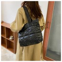 Moda señoras Tote bolsos de gran capacidad de algodón acolchado bolsa de compras rombo bolso portátil acolchado sólido para viajes de ocio - details 20