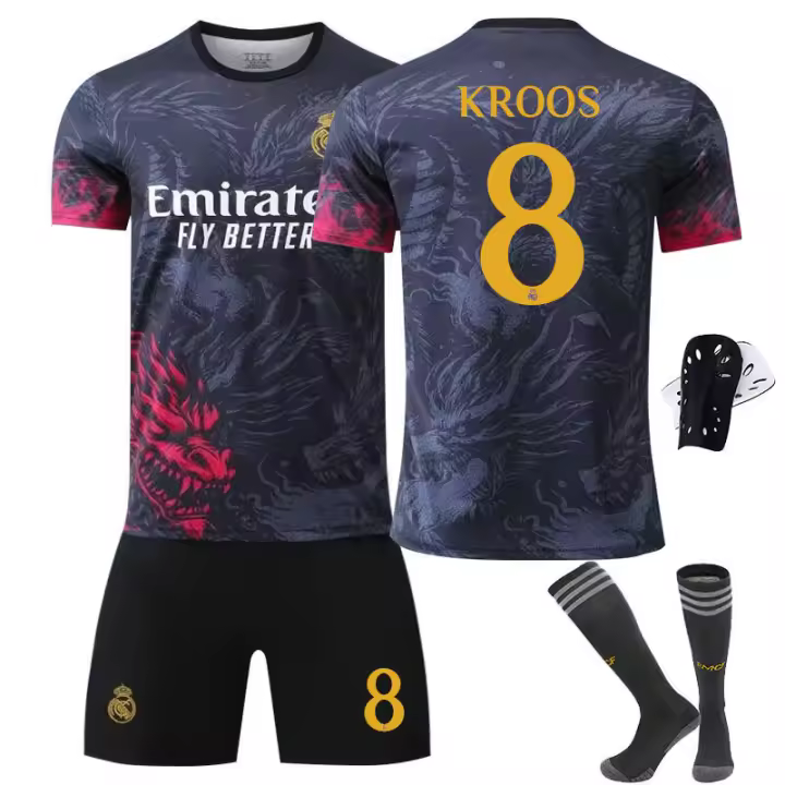 2425 Conjunto de camiseta con patrón de dragón del Real Madrid 5 Bilerim 9 Mbappé uniforme de fútbol para niños. - 1