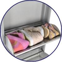 Capacidad de una puerta del zapatero Slim: 3 pares de zapatos como en las cajas.