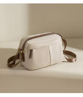 Bolso cruzado para mujeres, bolso de hombro versátil y personalizado, bolso de viaje de color sólido, bolso de almohada simple - details 9