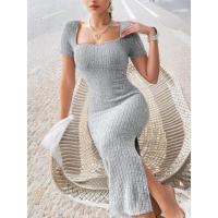 Vestido de punto versátil de verano con cuello cuadrado, largo medio, falda ajustada a la cadera, corto para la noche con abertura. - details 11