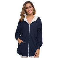 Suéter de lana con chaqueta de lana de cordero con capucha y cremallera para mujer - details 19