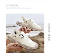 Verano dos usan zapatillas de playa, sandalias deportivas al aire libre y zapatos de montañismo. - details 19