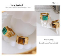 Anillo personalizado ligero de lujo con incrustaciones de piedra de arce de titanio de ojo de tigre natural apilable - details 5