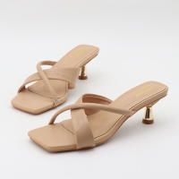 Sandalias sexys con punta cuadrada y tacones bajos. - details 12
