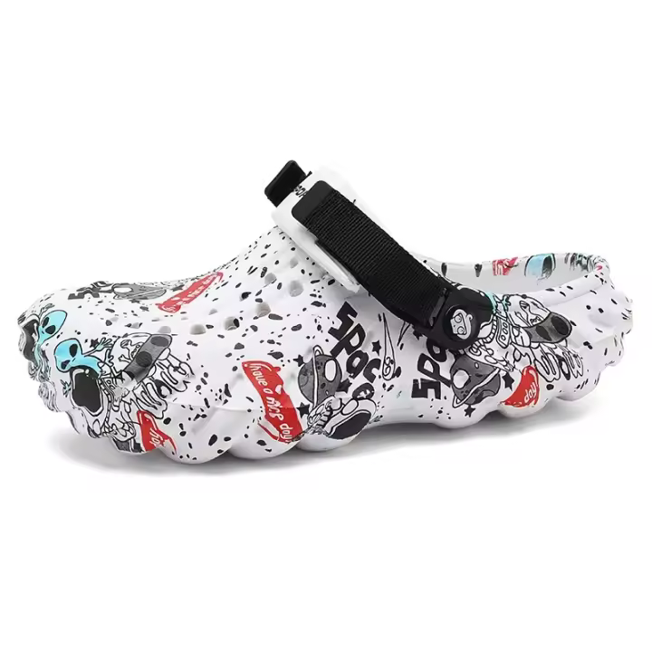 Nuevos Sandalias de Plataforma para Hombres 2025 Zapatillas de Jardín Planas Zapatillas de Verano - 1