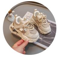 Zapatillas deportivas para niña, zapatos informales para correr, tenis de malla de aire versátiles a la moda para estudiantes, resistentes al desgaste, 2024 - details 5