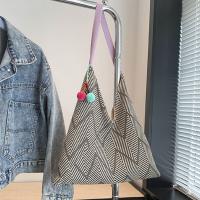 Bolso de hombro elegante de verano con patrón de rayas, bolso tejido informal a la moda, correa no ajustable con colgante, bolsos de viaje para mujer - details 6