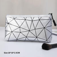 Bolso Pequeño Impermeable De PU Para Maquillaje Organizador De Cosméticos Bolsa De Almacenamiento Para Mujeres Con Cierre De Cremallera Estilo Casual - details 2