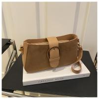 Bolso bandolera ligero para mujer con correa ajustable - Bolso cuadrado pequeño, cierre a presión, disponible en beige/tan/rojo/negro - Uso diario y formal, regalo perfecto para ella, bolso bandolera, bolso moderno y elegante, herrajes dorados, accesorio - details 5