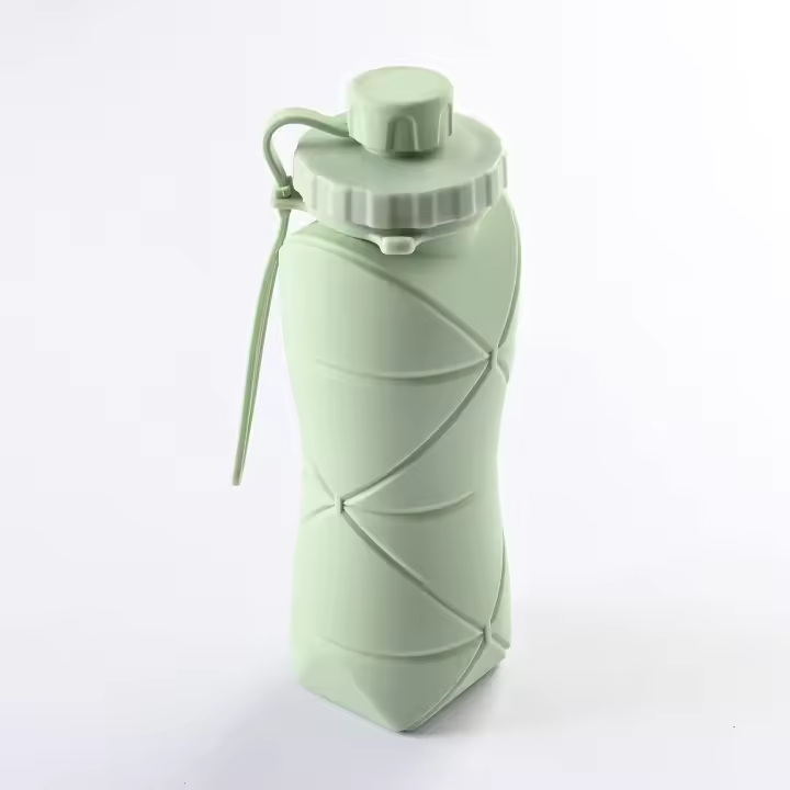 Botella plegable para beber, Botella de agua de silicona plegable para camping y senderismo, Botella de agua de viaje portátil para deportes al aire libre, Resistente al agua, 600 ml, Sin BPA, A prueba de fugas, Fácil de transportar, A prueba de roturas - 1
