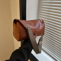 Bolso Vintage de Cuero PU para Mujer Diseño de Moda Bolso de Mano Pequeño y Bolso de Hombro Casual para Viajes - details 2