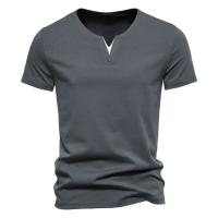 Camiseta Henley de Manga Corta para Hombre en Verano Cuello en V, Ajuste Delgado, Transpirable para Deportes y Fitness - details 3