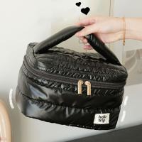 Bolsa de maquillaje de gran capacidad a la moda, almacenamiento multifuncional, bolsa de aseo portátil, organizador de viaje, bolsa de lavado - details 12
