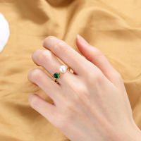 Anillo de Perla Abierto de Lujo de Esmeralda Diseño de Nicho de Oro Plateado de Alta Gama - details 3