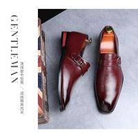 2025 vestido de color sólido de talla grande para hombre, zapatos informales de terciopelo de tigre de metal hechos a mano para fiesta de caballero - details 4