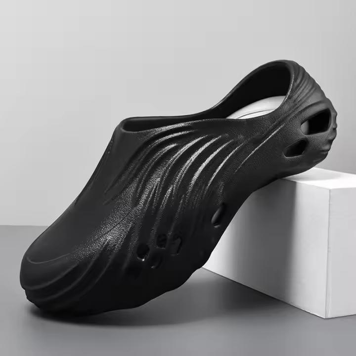 Sandalias de verano 2025 para hombre, pantuflas ligeras de EVA, antideslizantes, para uso en exteriores, zapatos de playa - 1