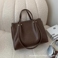 Nuevo Bolso de mano suave para mujer, bolso de hombro sencillo y grande para ir al trabajo - details 1