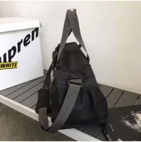 Bolsa de viaje con estampado personalizado de letras, gran capacidad, suave y ajustable, bolsa de viaje, entrenamiento, deportes, gimnasio, con bolsillo lateral de malla - details 4