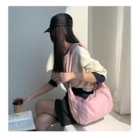 Bolsa de nailon bola de masa bolsa de gran capacidad bolsa de alta gama casual bolsa de mensajero simple versátil bolso de hombro de las mujeres - details 7