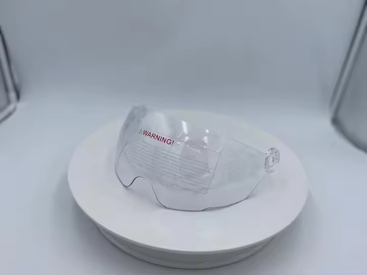 Casco de Ciclismo para Adultos Lindo, Con Luz LED Recargable por USB, Para Bicicleta y Patinaje - 1