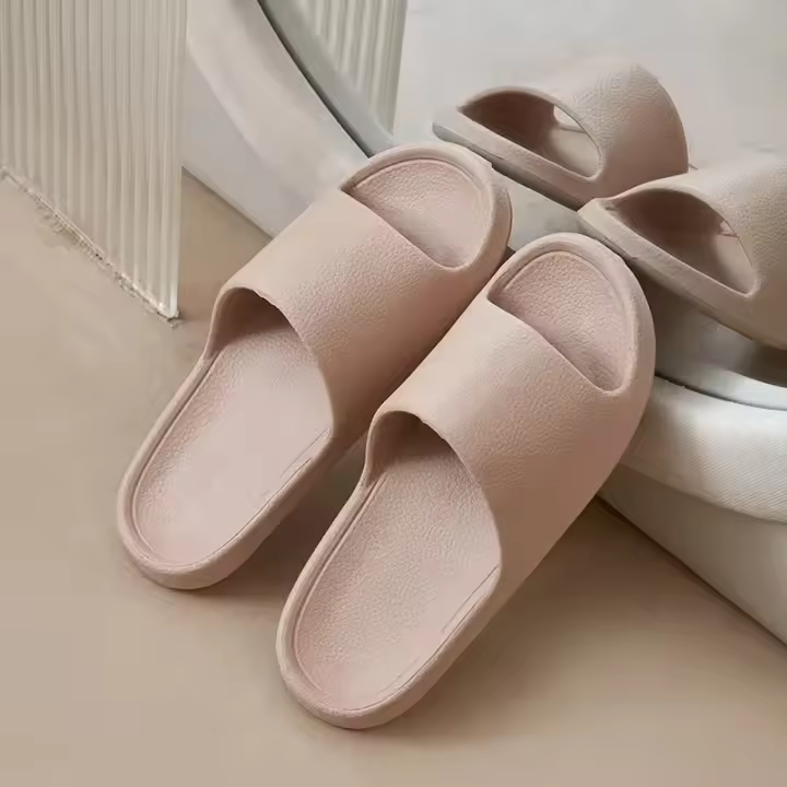Zapatillas de Verano Ligeras EVA Deslizamientos Cómodos para Uso Interior - 1