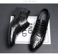 La primera capa de piel de oveja es transpirable, ropa formal de alta gama, cubre los pies y un pedal de zapatos de cuero. - details 18