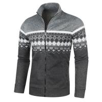 2025 Chaqueta de jacquard fina y holgada informal con cuello levantado de terciopelo para hombre, suéter de punto, estilo - details 11