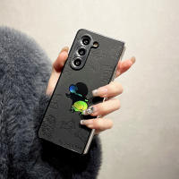 Funda de Teléfono Samsung Galaxy Z Fold 5 ZFold4 con Patrón de Pikachu Diseño Astronauta/Crayon Shin-chan a Prueba de Sudor de Mano Compatible con Samsung Producto Normal y Seguro - details 0