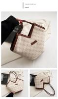 Bolso de mano de nuevo estilo para mujer, bolso de hombro de gran capacidad, bolso de viaje vaquero versátil para otoño e invierno - details 12