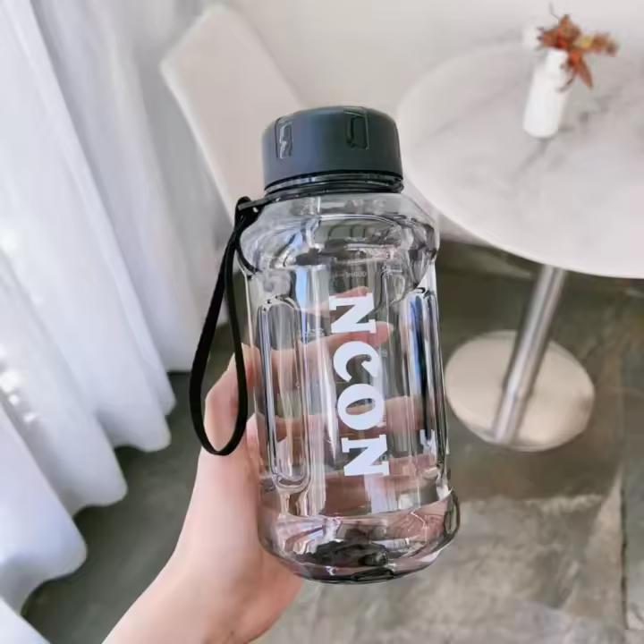 Botella de Agua Clara de Gran Capacidad A Prueba de Fugas Portátil Ligera para Viajes - 1