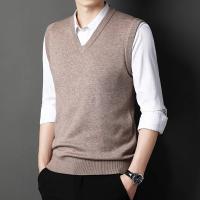 Chaleco tejido con cuello en V para hombre, suéter cálido informal a la moda, Top versátil, Color sólido, novedad de Otoño Invierno 2024 - details 10