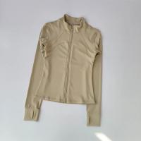 Traje de Yoga de Alta Gama Collar Alto Deportivo Abrigo Largo A prueba de viento para Correr y Entrenar Camisetas y Topes de China - details 12