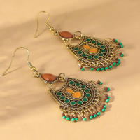 Pendientes de borla turquesa estilo étnico retro pendientes versátiles de temperamento para damas. - details 4
