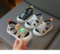 Zapatillas de deporte para niños y niñas, zapatos de playa versátiles, suaves y cómodos, antipatadas, bonitos, con diseño de oso astronauta, 2024 - details 2