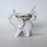Bonito candelabro con forma de elefante, candelabro artesanal de resina hecho a mano, candelabro de elefante, divertidas velas perfumadas de estilo europeo - details 6